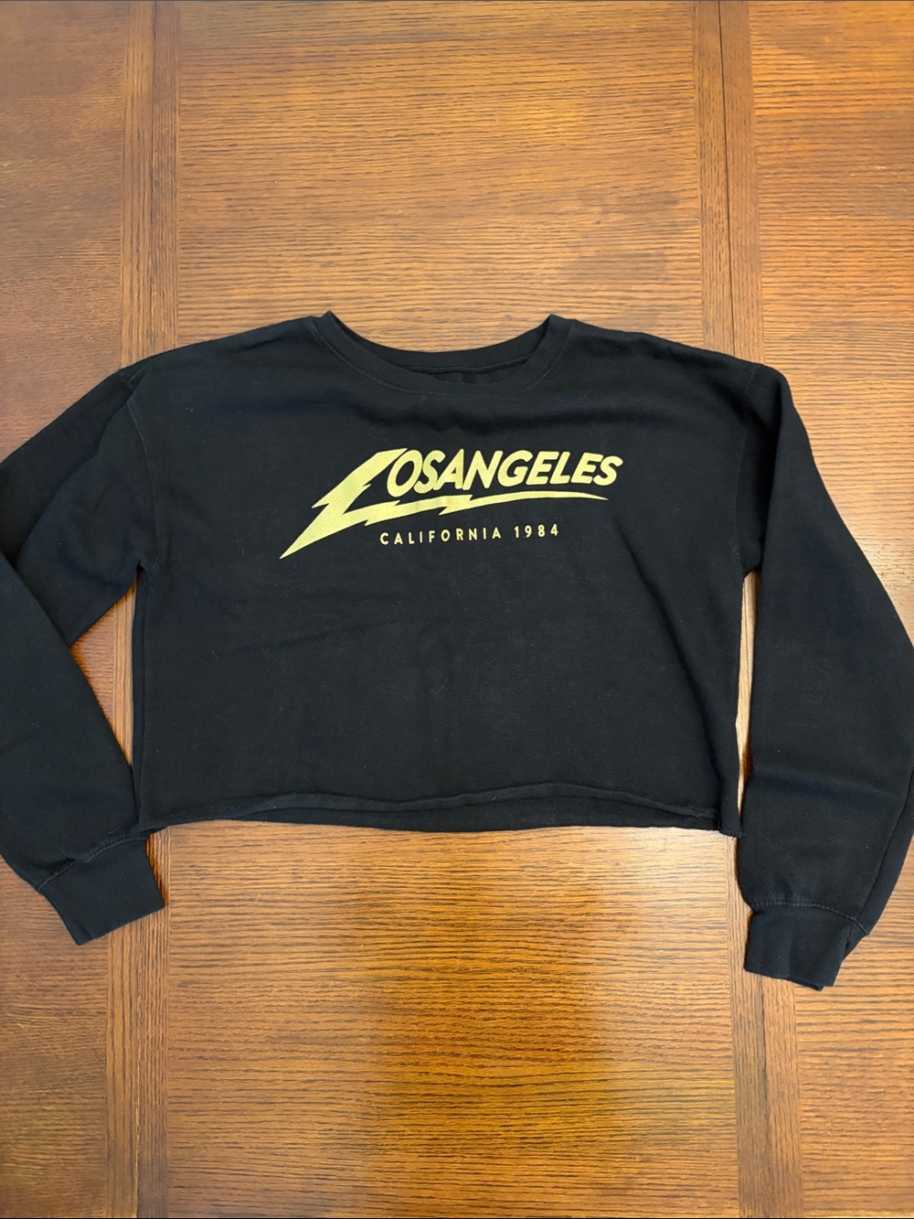 Cropped Los Angeles Graphic Sweatshirt - Black & Gold